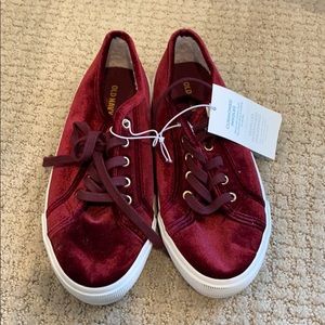 Old Navy sneakers